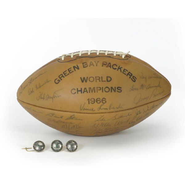 1966 GREEN BAY PACKERS SUPERBOWL I CUFFLINKS, TIE BAR & PACKERS TEAM SIGNED FOOTBALL