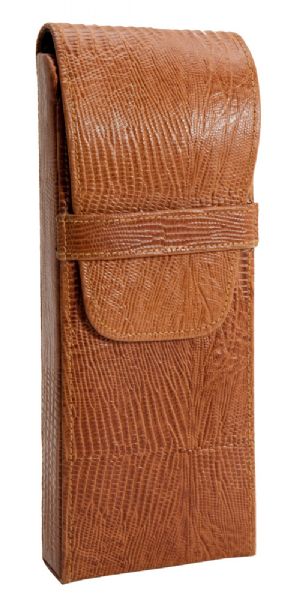 RED AUERBACHS CIGAR CARRYING CASE WITH ONE CIGAR