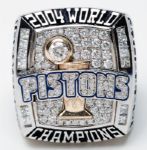 2004 DETROIT PISTONS NBA CHAMPIONS FRONT OFFICE EXECUTIVE RING ("A" VERSION) IN ORIGINAL PRESENTATION BOX