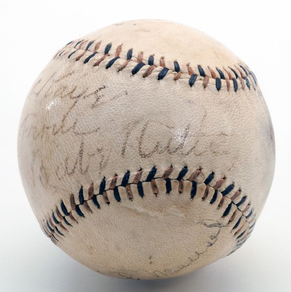 BABE RUTH SIGNED BASEBALL WITH TEAMMATES MUESEL AND KOENIG