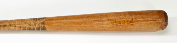 1930S BABE RUTH AUTOGRAPHED BAT