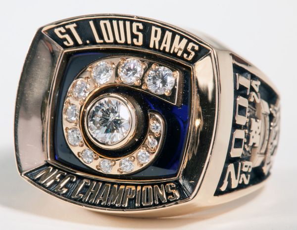 2001 ST. LOUIS RAMS NFC CHAMPIONSHIP RING PRESENTED TO PLAYER TOMMY POLLEY