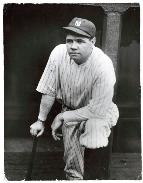 C.1927 BABE RUTH PHOTOGRAPH FROM CULVER PICTURES ARCHIVES