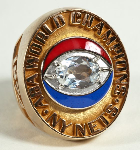 1974 NEW YORK NETS ABA CHAMPIONSHIP LADIES RING PRESENTED TO THE WIFE OF FORMER NETS OWNER ROY BOE (BOE FAMILY LOA)