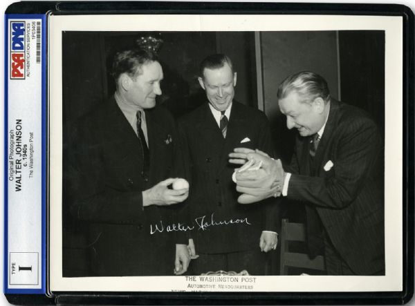  c. 1940s WALTER JOHNSON ORIGINAL TYPE 1 SIGNED PHOTO