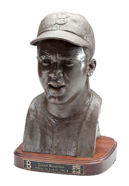 BRET SABERHAGENS JACKIE ROBINSON COMMEMORATIVE HALL OF FAME INDUCTION LIMITED EDITION (103/550) BUST (SABERHAGEN LOA)