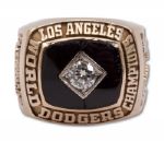 DON GUTTERIDGES 1981 LOS ANGELES DODGERS 10K GOLD WORLD CHAMPIONSHIP RING  (GUTTERIDGE FAMILY LOA)