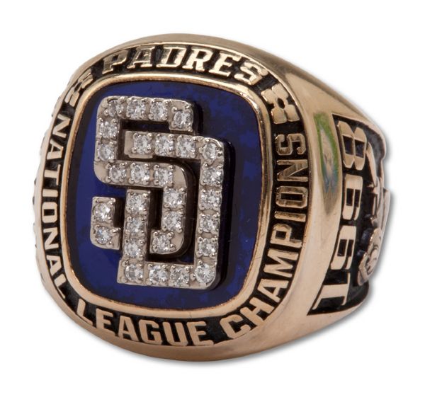 1998 SAN DIEGO PADRES NATIONAL LEAGUE CHAMPIONS 10K GOLD RING PRESENTED TO COACH JIM BOWIE
