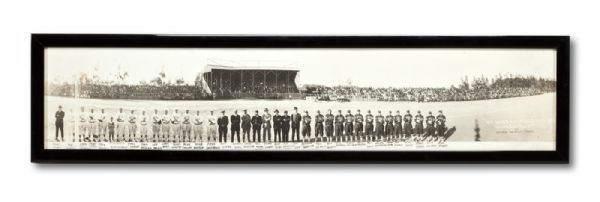 RARE 1913 NEW YORK GIANTS AND CHICAGO WHITE SOX WORLD TOUR TEAMS PANORAMIC PHOTOGRAPH INCL. MATHEWSON, MCGRAW, CHANCE, SPEAKER, WEAVER, ET AL (HELMS/LA84 COLLECTION)