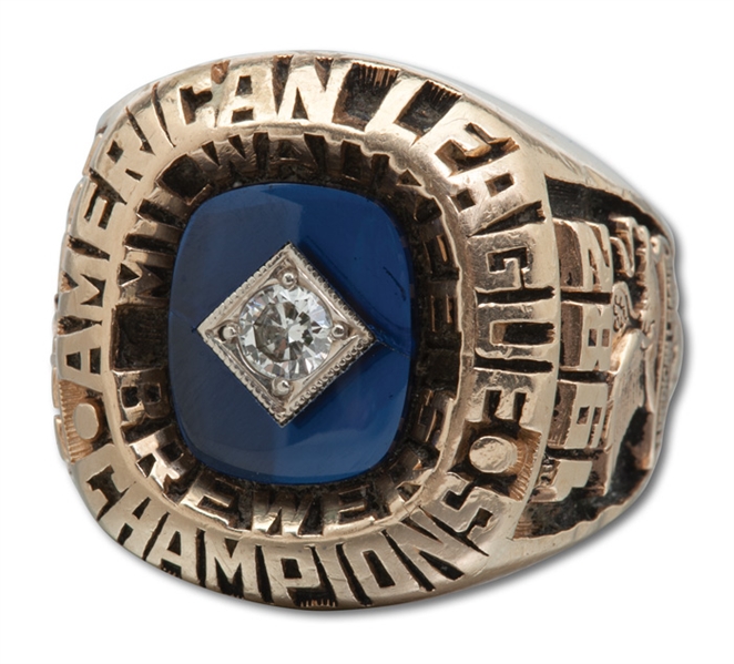 1982 MILWAUKEE BREWERS 10K GOLD AMERICAN LEAGUE CHAMPIONSHIP RING