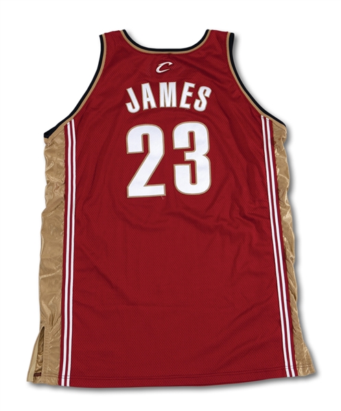 2003-04 LEBRON JAMES CLEVELAND CAVALIERS ROOKIE SEASON GAME WORN ROAD JERSEY SOURCED FROM TEAM (MEARS)