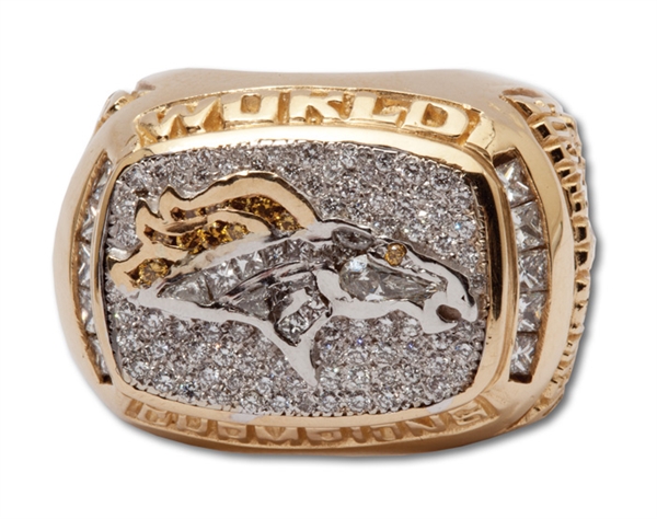1997 WORLD CHAMPION DENVER BRONCOS SUPER BOWL XXXII 14K GOLD RING ISSUED TO STRENGTH COACH (SAPORTA LOA)