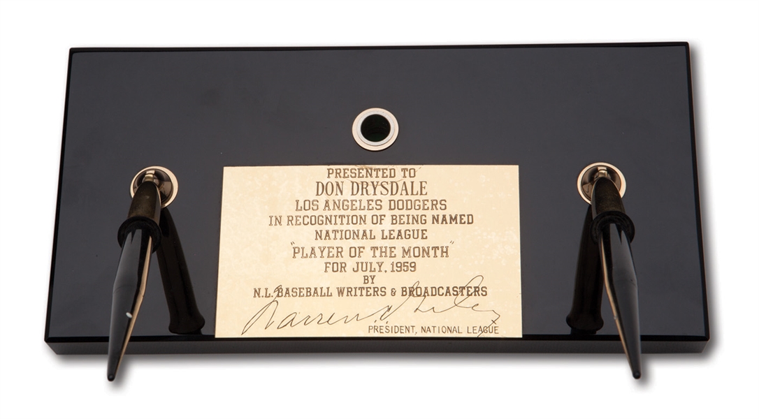 DON DRYSDALES JULY 1959 NATIONAL LEAGUE PLAYER OF THE MONTH AWARD PRESENTED BY N.L. BASEBALL WRITERS & BROADCASTERS (DRYSDALE COLLECTION)