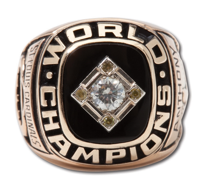 1967 ST. LOUIS CARDINALS 10K GOLD WORLD SERIES RING PRESENTED TO STAFF MEMBER (ANTHONY)