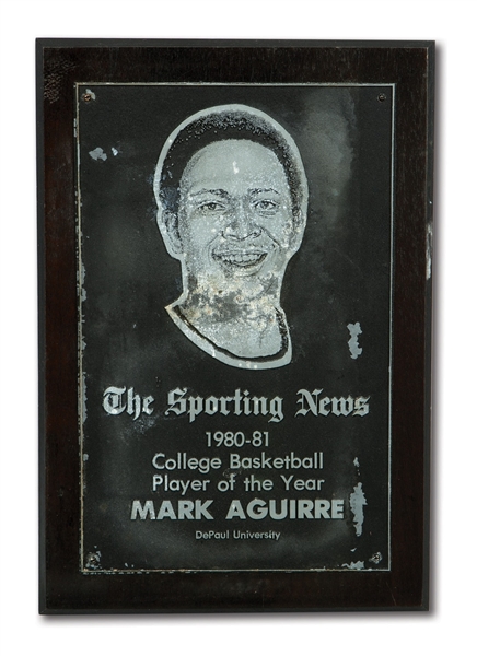 MARK AGUIRRES 1980-81 COLLEGE BASKETBALL PLAYER OF THE YEAR AWARD PRESENTED BY THE SPORTING NEWS