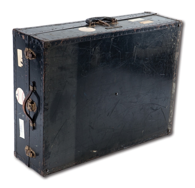 WALTER ALSTONS PERSONAL BROOKLYN/LOS ANGELES DODGERS TRAVEL TRUNK (ALSTON COLLECTION)