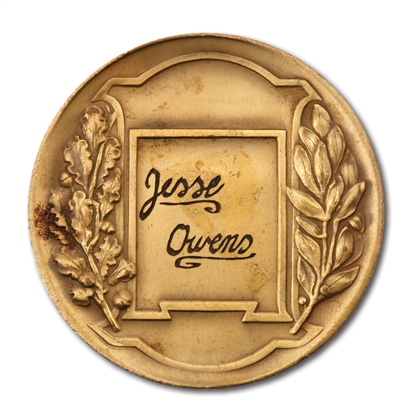 JESSE OWENS 1961 DEL-CRAFT OLYMPIC CHAMPION COMMEMORATIVE GOLD-PLATED BRONZE MEDAL (OWENS ESTATE COLLECTION)