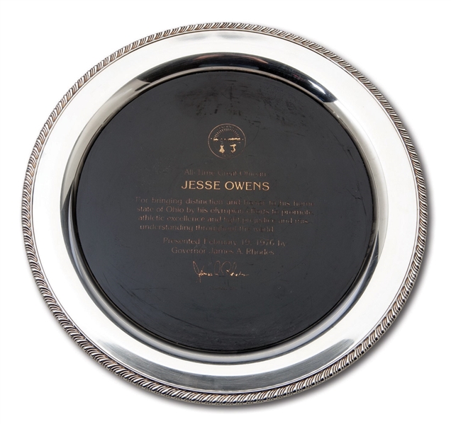 JESSE OWENS ALL-TIME GREAT OHIOAN AWARD TRAY PRESENTED TO OWENS IN 1976 BY OHIO GOVERNOR JAMES A. RHODES (OWENS ESTATE COLLECTION)