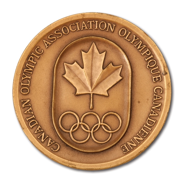JESSE OWENS CANADIAN OLYMPIC ASSOCIATION MEDAL (OWENS ESTATE COLLECTION)