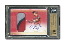 2017 TOPPS DEFINITIVE AUTOGRAPH RELICS RED MIKE TROUT (1/1) – BGS GEM MINT 9.5