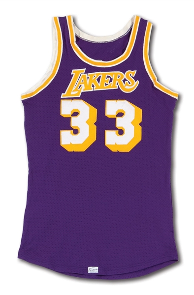EARLY 1980S KAREEM ABDUL-JABBAR LOS ANGELES LAKERS GAME WORN ROAD JERSEY (HOLLYWOOD AGENT COLLECTION, MEARS A10)
