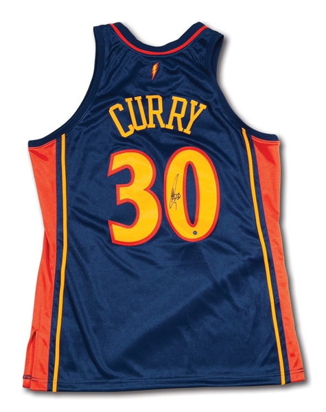 STEPHEN CURRY AUTOGRAPHED GOLDEN STATE WARRIORS MITCHELL & NESS 2009-10 ROOKIE THROWBACK JERSEY (STEINER)