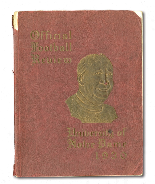 1930 NOTRE DAME OFFICIAL FOOTBALL REVIEW (ROCKNES LAST YEAR COACHING) WITH 25 RARE AUTOGRAPHS