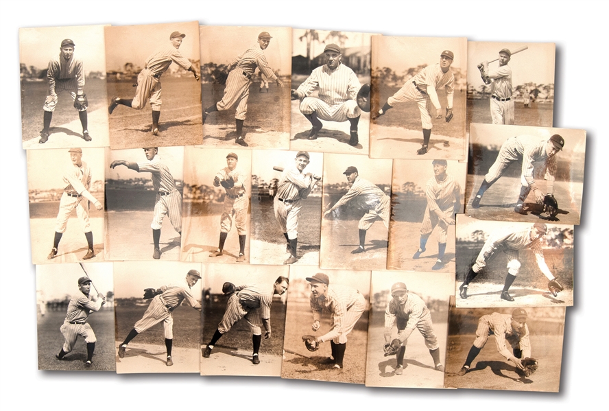 COLLECTION OF (20) C. 1927 NEW YORK YANKEES INDIVIDUAL PLAYER PHOTOGRAPHS BY THORNE STUDIOS
