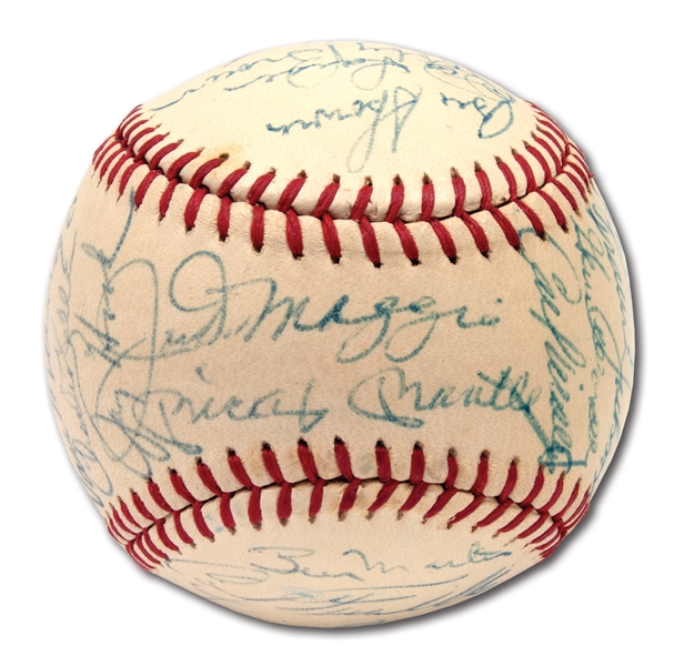 1970S OLD-TIMERS MULTI-SIGNED ONL (FEENEY) BASEBALL FEATURING MOSTLY YANKEES INCL. MANTLE AND DIMAGGIO