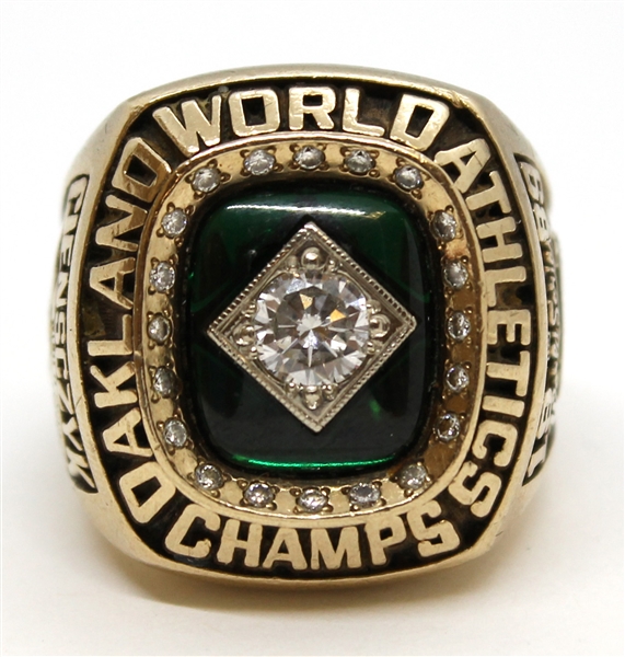1989 OAKLAND AS WORLD SERIES CHAMPIONS 10K GOLD RING WITH REAL DIAMONDS
