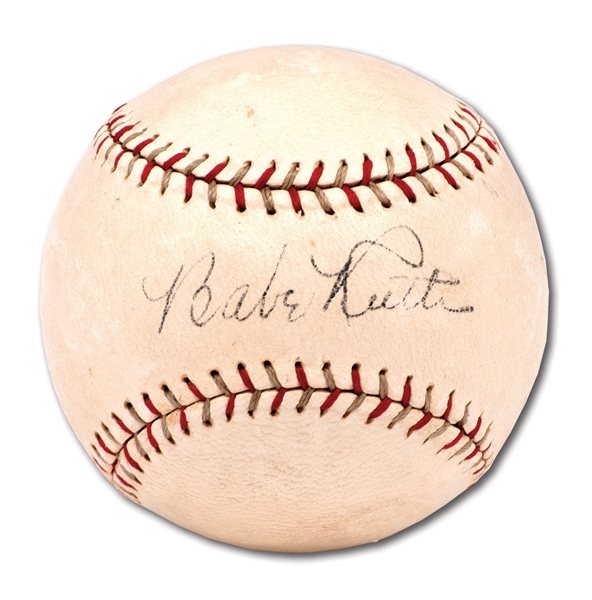 C. LATE 1920S BABE RUTH AND LOU GEHRIG DUAL-SIGNED SPALDING BASEBALL (VERY CLEAN EXAMPLE)
