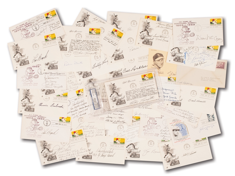 LOT OF (32) SIGNED FIRST DAY COVERS WITH MANY COMMEMORATING MEMORABLE FEATS OR RECORDS