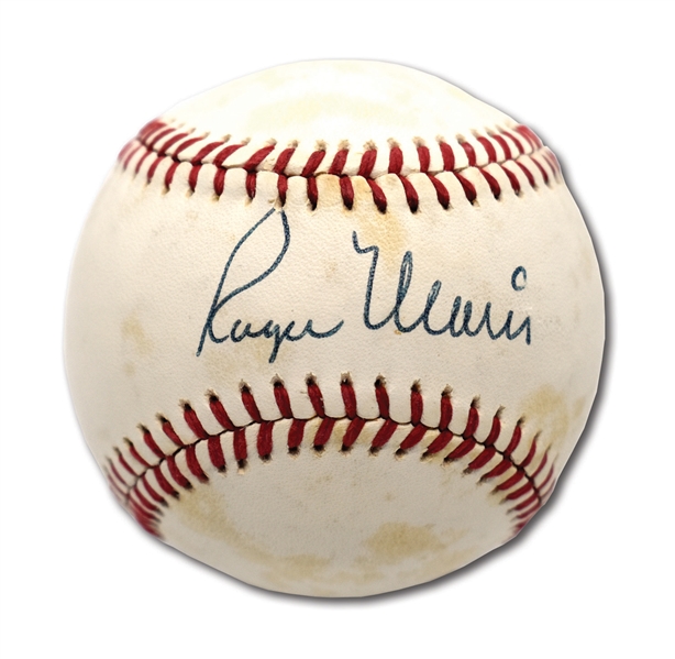 ROGER MARIS SINGLE SIGNED OAL (MacPHAIL) BASEBALL WITH HIGH-GRADE AUTO.