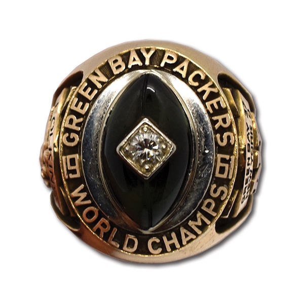 1961 GREEN BAY PACKERS NFL CHAMPIONSHIP RING PRESENTED TO TIGHT END LEE FOLKINS - TEAMS FIRST TITLE UNDER LOMBARDI (FOLKINS LOA)