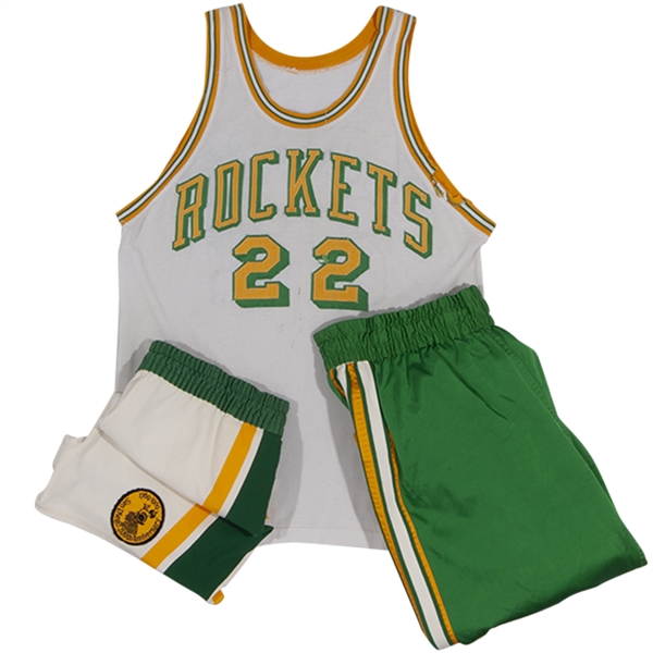 C. 1969-71 STU LANTZ SIGNED SAN DIEGO ROCKETS (NBA) GAME WORN HOME JERSEY WITH ATTRIBUTED SHORTS & WARM-UP PANTS FROM ERA (TIM GALLAGHER COLLECTION)