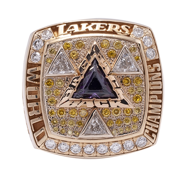 BILL SHARMANS 2002 LOS ANGELES LAKERS NBA WORLD CHAMPIONS 14K GOLD RING (SHARMAN FAMILY LOA)