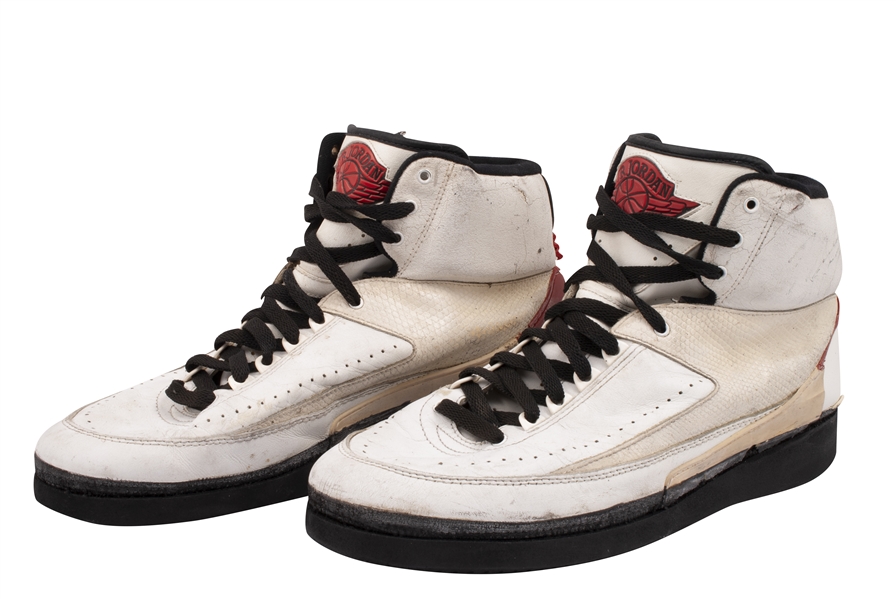 1986-87 MICHAEL JORDAN GAME-USED & DUAL-SIGNED NIKE AIR JORDAN II SHOES - POSSIBLY WORN IN 50-POINT PERFORMANCE AT MSG ON OPENING NIGHT! (KNICKS BALL BOY LOA)