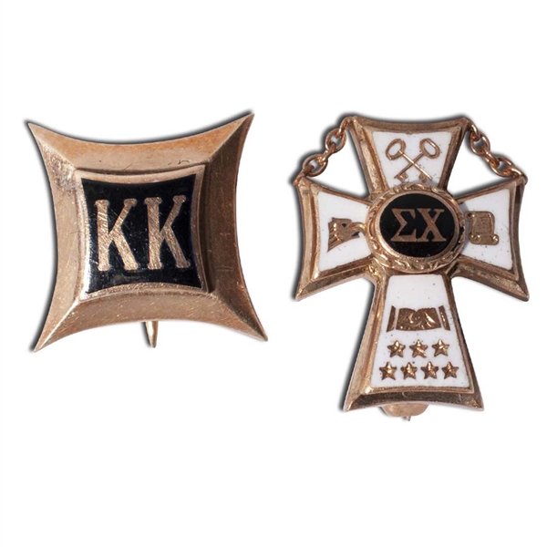 CLYDE LOVELLETTES 1952 KANSAS UNIVERSITY SIGMA CHI AND KK FRATERNITY CHARMS (LOVELLETTE COLLECTION)