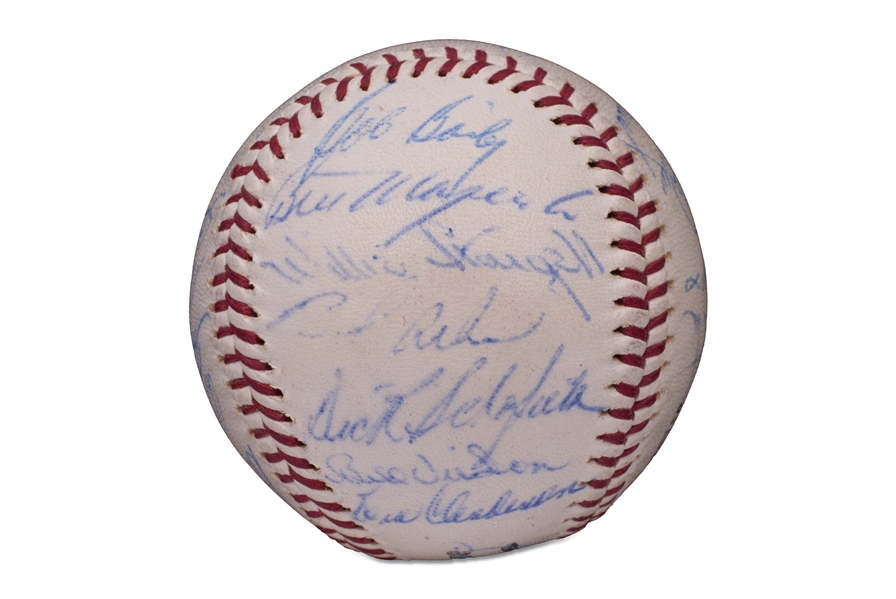 1964 PITTSBURGH PIRATES TEAM SIGNED BASEBALL INCLUDING ROBERTO CLEMENTE - JSA