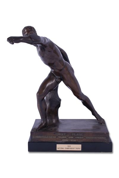 1938 INTERCOLLEGIATE TRACK & FIELD CHAMPIONSHIP FIRST PLACE TROPHY