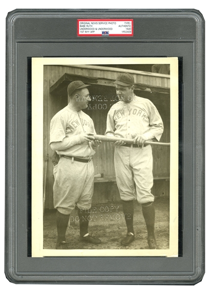EARLIEST KNOWN 1920 BABE RUTH 1ST NEW YORK YANKEES APPEARANCE - UNDERWOOD & UNDERWOOD - 7" X 9 1/2" PSA/DNA TYPE I PHOTOGRAPH