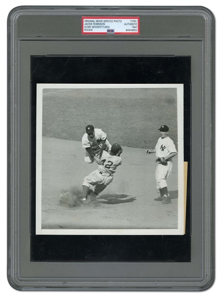 1947 Jackie Robinson Rookie World Series Original Photograph - PSA/DNA Type 1