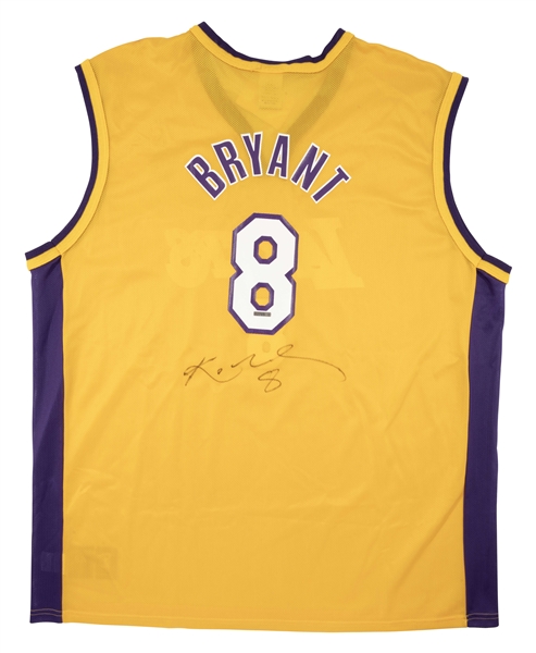 Kobe Bryant Autographed Los Angeles Lakers Home #8 Jersey – Beckett LOA