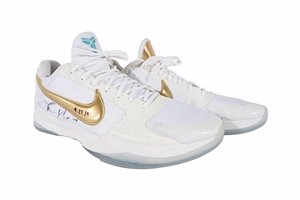 2020 Khris Middleton Autographed & Inscribed Milwaukee Bucks Game Worn Shoes Photomatched to Playoffs & Championship Season! – Beckett & MeiGray LOA