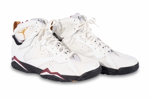 1992-93 Michael Jordan Chicago Bulls (1st Three-Peat Season) Game Worn Nike Air Jordan VII Shoes – Sports Investors LOA