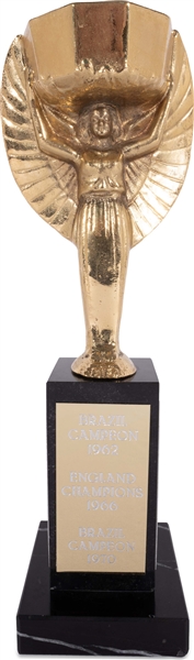 Exquisite 1970 Brazil FIFA World Cup Champions Jules Rimet Trophy Presented to Brazilian Defender Ze Maria – Ze Maria LOA