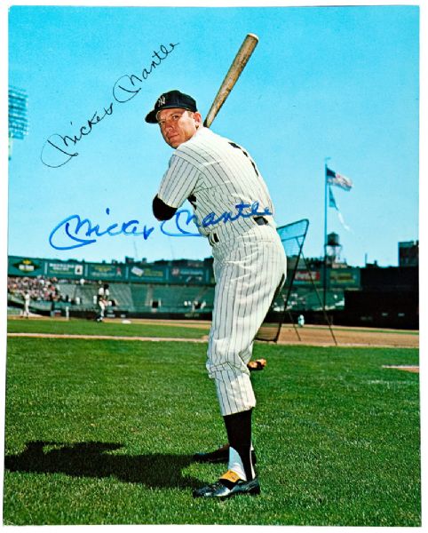 MICKEY MANTLE SIGNED 1964-66 REQUENA N. Y. YANKEE 8" BY 10" COLOR PHOTO