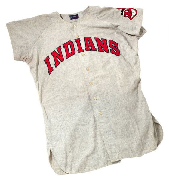 1958 DICK BROWN CLEVELAND INDIANS GAME WORN FLANNEL ROAD JERSEY
