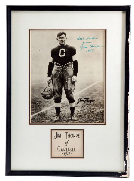 EXTRAORDINARY JIM THORPE AUTOGRAPHED 8" BY 10" PHOTOGRAPH