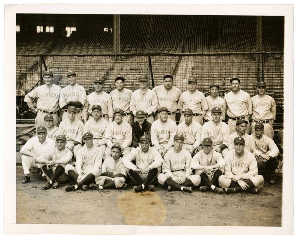 1927 AND 1928 WORLD CHAMPION NEW YORK YANKEES TEAM WIRE PHOTOS